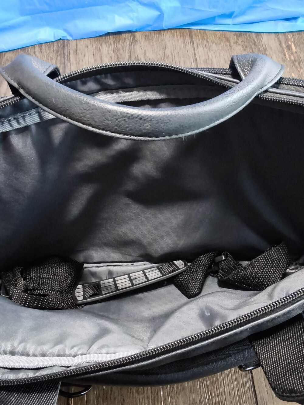 Solo New York Laptop Briefcase Messenger Bag Black Denim Faux Leather Business - Picture 8 of 9